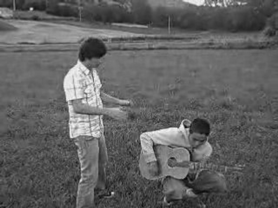 Juillet, Hameau des Baudun, soirée tente !
