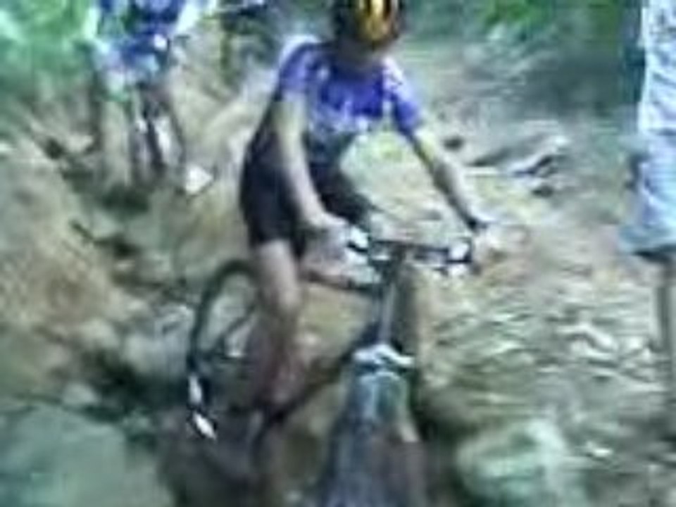 petite chute sur la descente de l'enfer!!