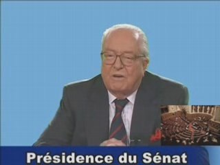 Jean Marie Le Pen parle de la crise financière