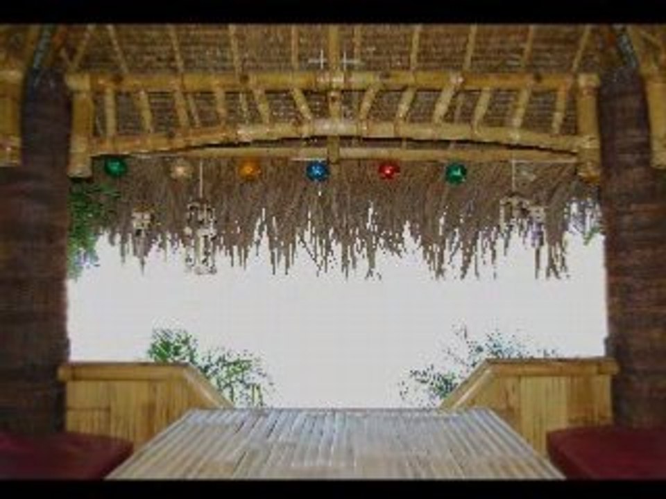 Bamboo Hut | Tiki Huts | Nipa Huts | Thatched Tiki Huts