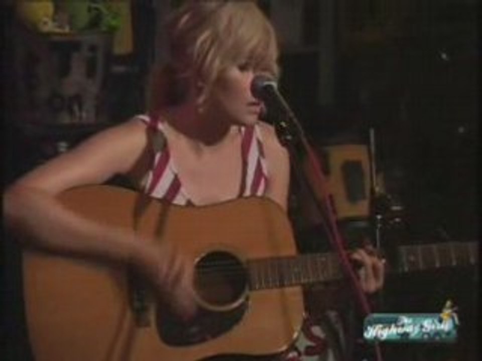 Molly Jenson Live - The Highway Girl
