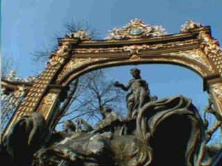 Une jolie petite ville nancy lol