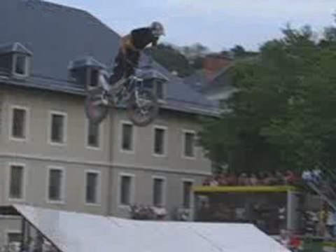 [TRIAL MOTO] Julien DUPONT Backflip CRASH [Goodspeed]