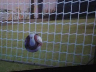 fifa 09 coup franc en lucarne