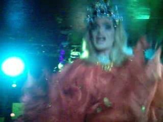 Miss Godiva et Lady Crystal en Thierry Leluron/Annie Cordy