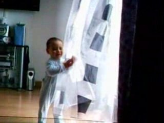 Yanis qui danse 1 an !