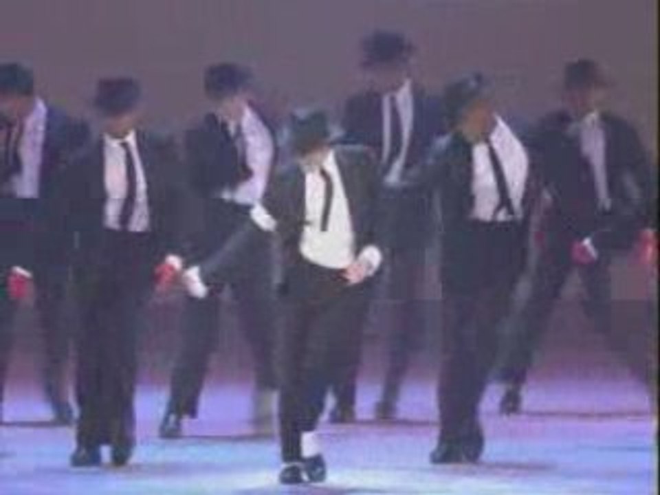 Michael jackson - video - dangerous dance break live