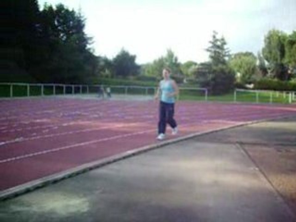 Emelie entrainement a la marche