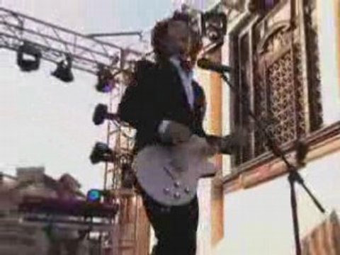 THE JONAS BROTHERS BB GOOD LIVE ON ELLEN DEGENERES