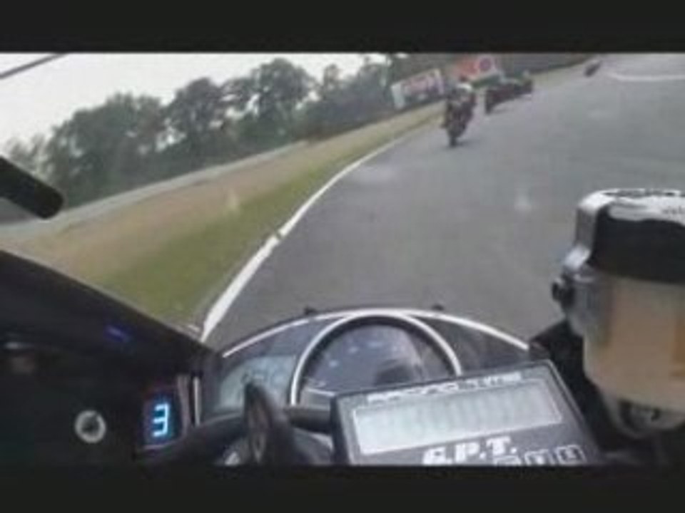 Koenhen onboard circuit zolder Yamaha R1 25/09/2008