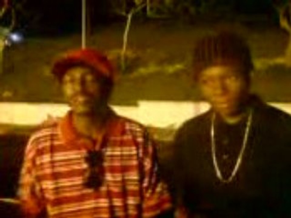 VanDeTtA fAmiliA freesTyle (sAyaNs & VelCéTi)