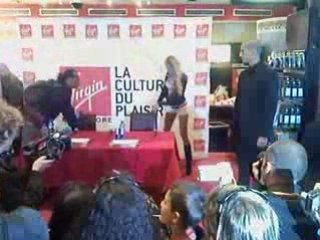 CM PUNK KELLY KELLY DEDICASSE VIRGIN BERCY