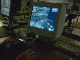 LAN.TEAM.LLLDR.PAR.DB99.WWW.COD4-STADIUM.FR