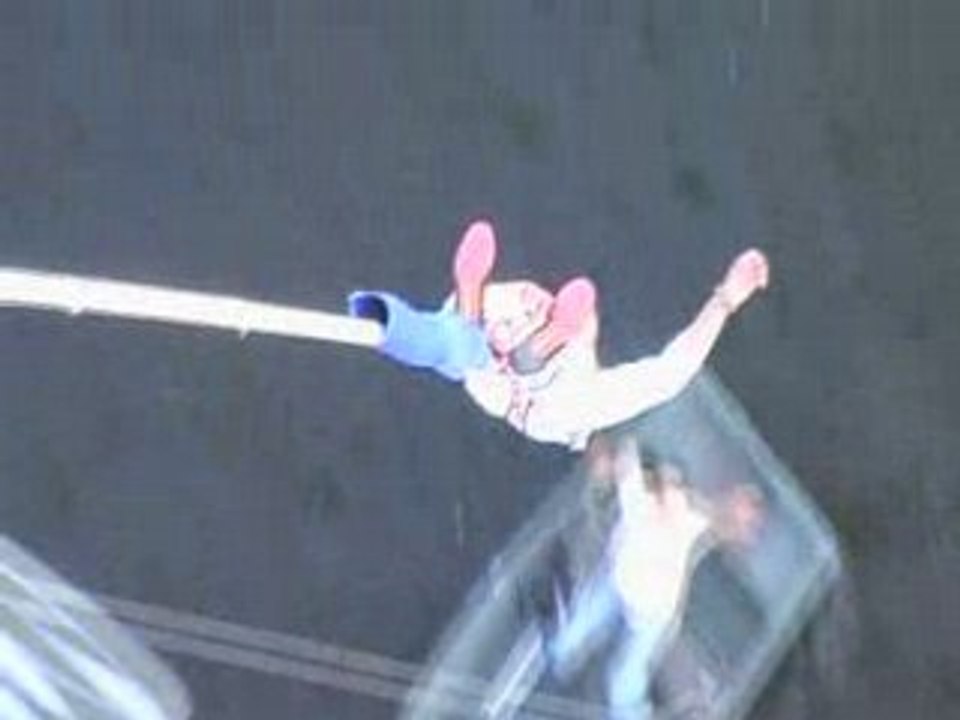 FAFAY SAUTE A L'ELASTIQUE