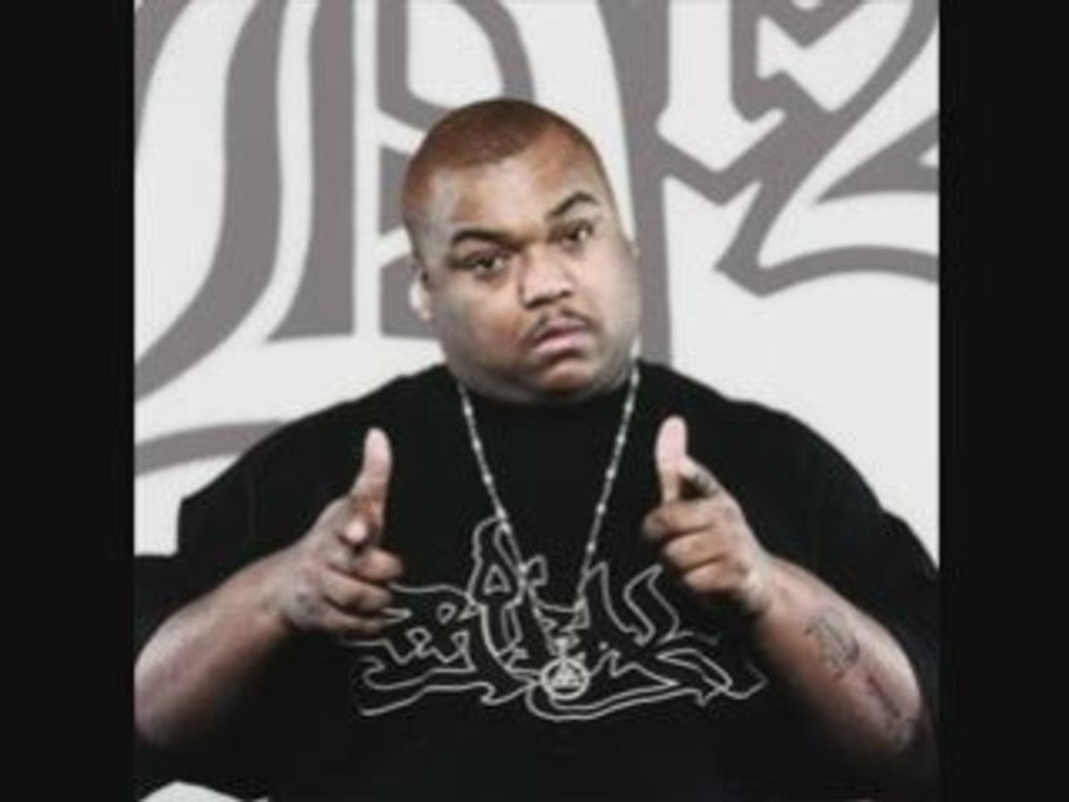 Eminem ft Bizarre - rockstar