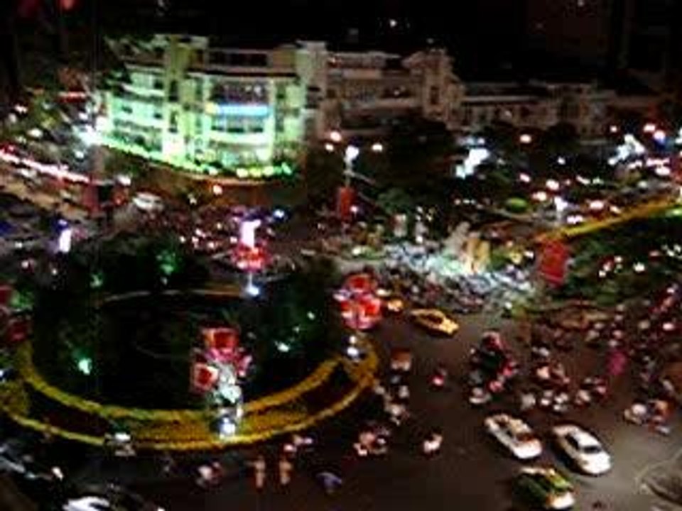 Saigon, le soir du nouvel an chinois