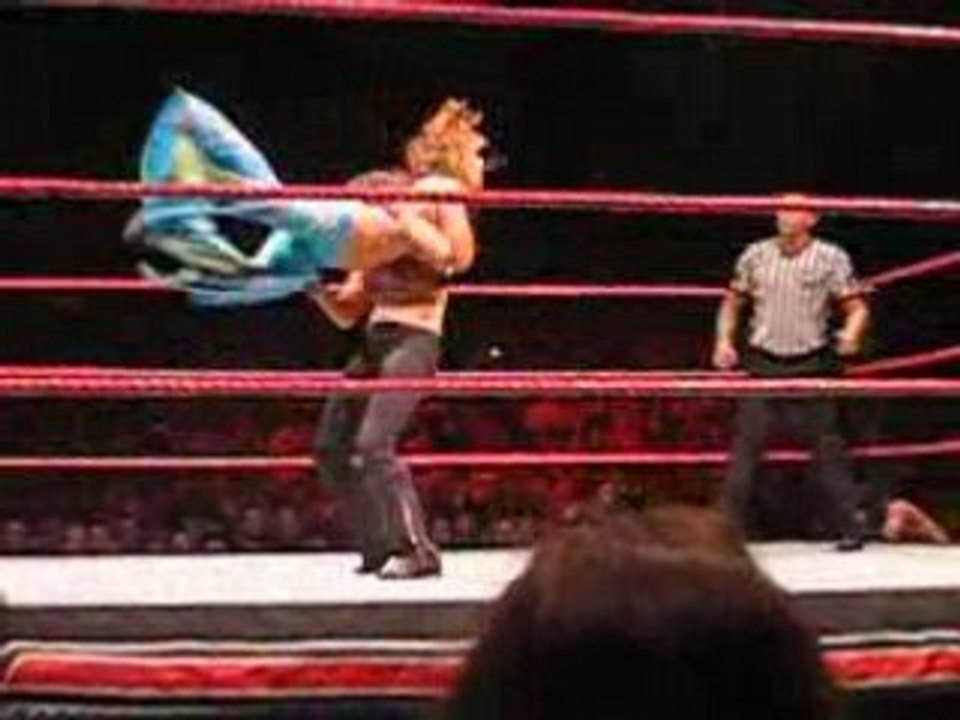 WWE RAW BERCY FINISH MICKIE JAMES