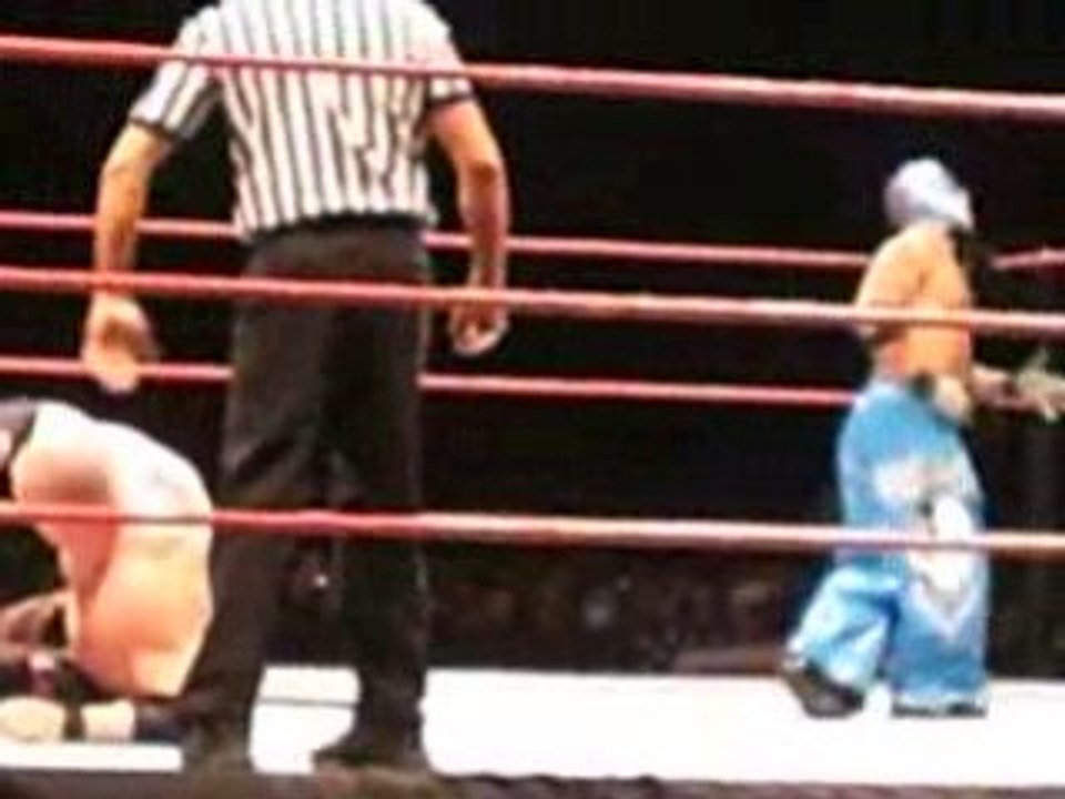 Rey Mysterio - Kane