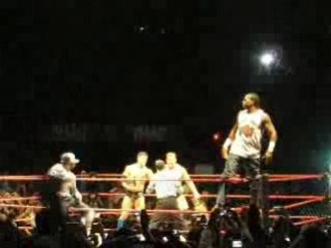 WWE Cryme time entrance Bercy Paris 27/09/08