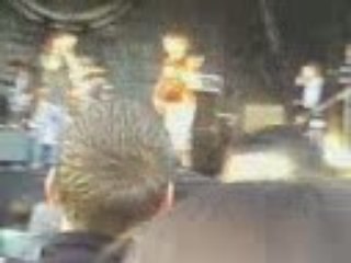 Kiff sur le bassiste ? --"