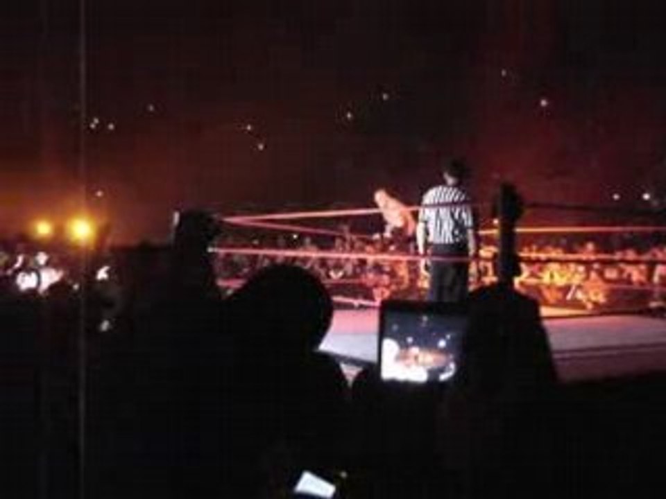 27/09/08 Raw bercy entrée kane