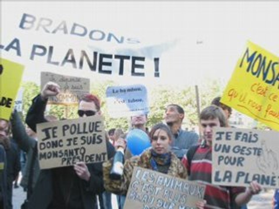 Fausse manif : vos photos
