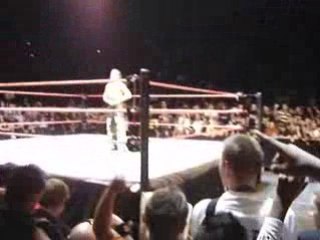 27/09/08 Raw bercy HBK et CM punk celebration