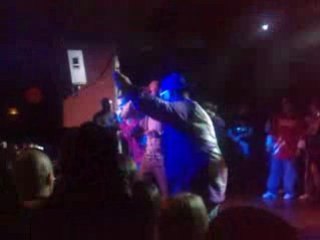 Kriz Y Angel à Paris*