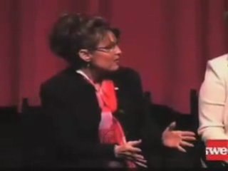 Palin: Clinton shouldn't whine about tough media coverage