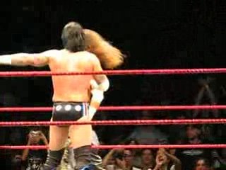 Raw à Bercy : HBK / CM Punk vs Jericho et Cade video 2