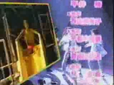 V6にインタビュー