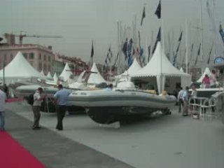 STAR YACHTING - SEA HAWK WHITE SHARK - SALON NAUTIQUE CANNES