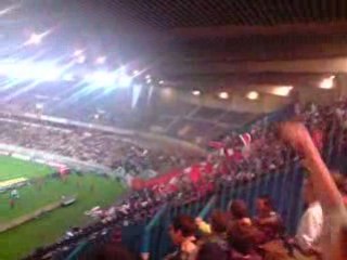 Psg - Grenoble  Echange Auteuil Vs Boulogne