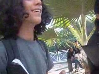 Gros delire a la sortie du lycée