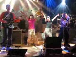 Fête Catus 2006 sur scène avec Interface