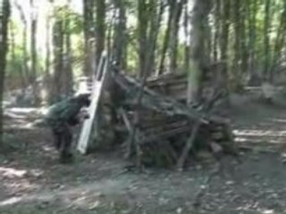 M2U00049