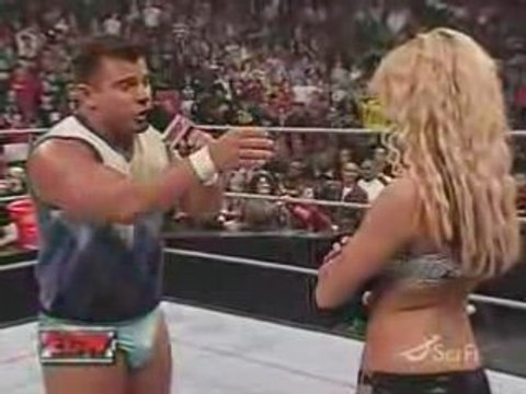 Matt Striker burn Kelly Kelly