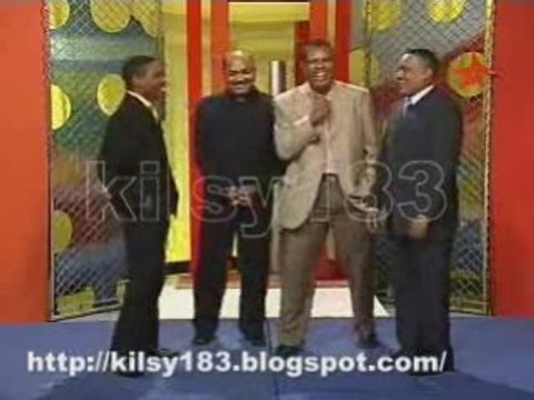 Reir con Miguel Raymond