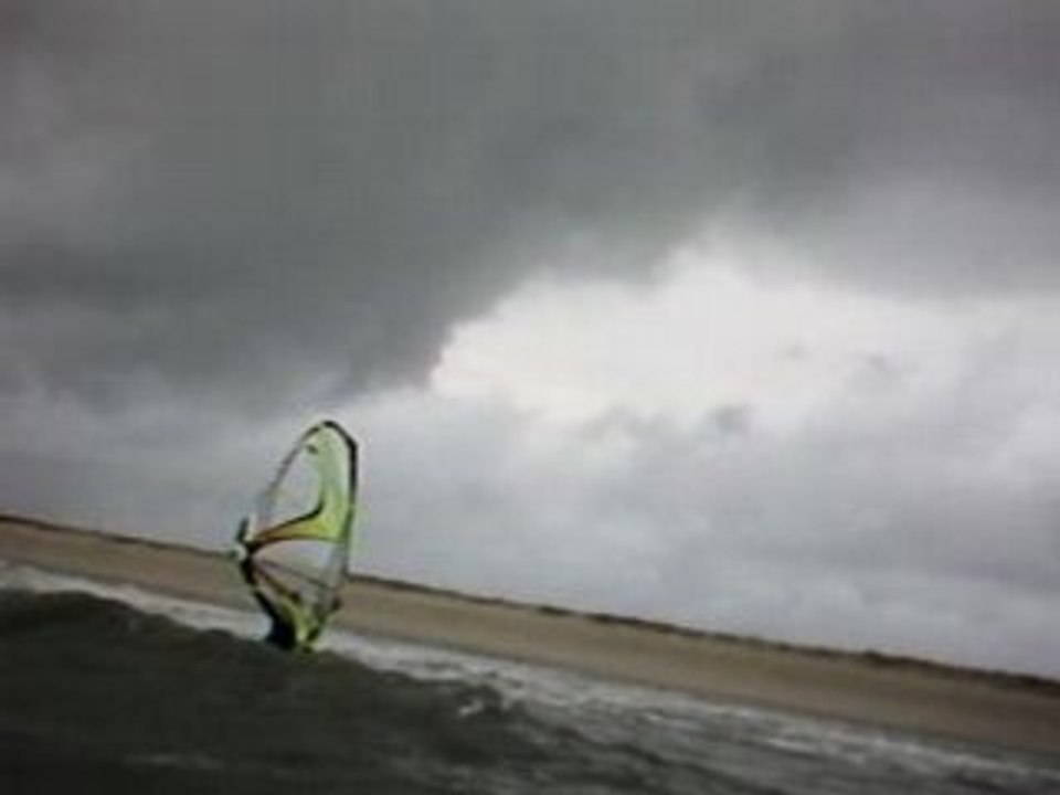 Windsurf gavres joli surf léo(etel)