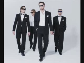 McFly - I Kissed A Girl (Katy Perry)