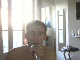 Wiwi égratigne "Entre toi et moi"