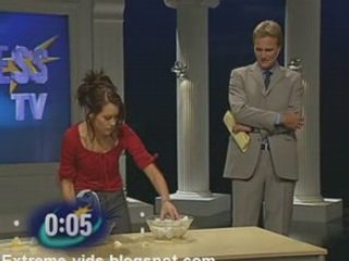 Most eggs crushed with wrist