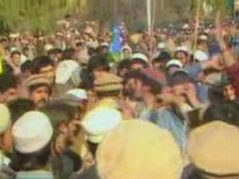 Religulous - Bill Maher - Bande annonce (VOST-FR)