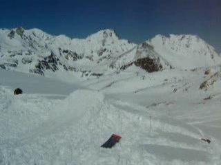 Eric-BAckflip-17-04_05