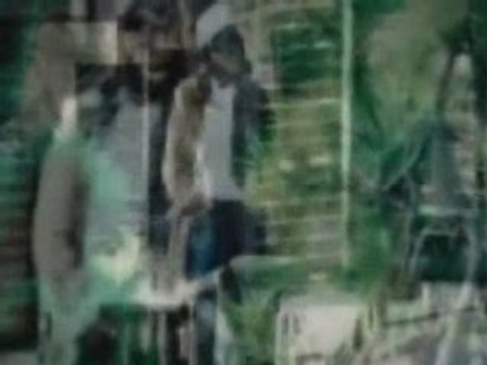 Dj_Tubish video--kabul et birgün ayrılacaktık.