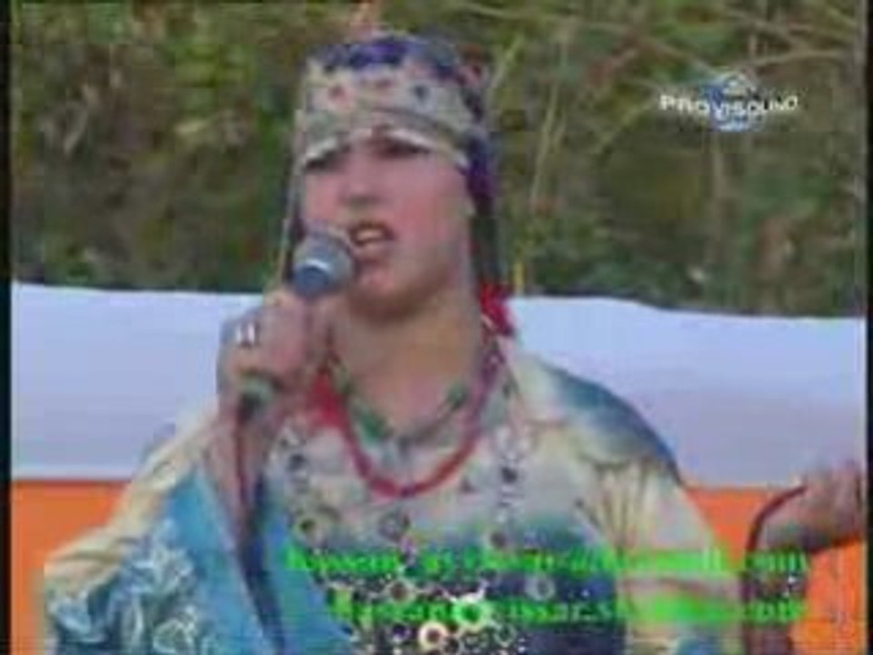 khadija- hassan ayssar liveeeee (hamid amnay qui chante)2008