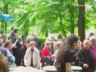 Flowers & Food activism pro peace antiwar