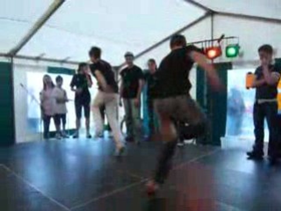 Kevin au carré, Style jumper with Jumper kev, Démo Arlon