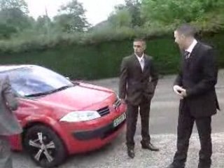 Ayoub en mode TECKTONIK