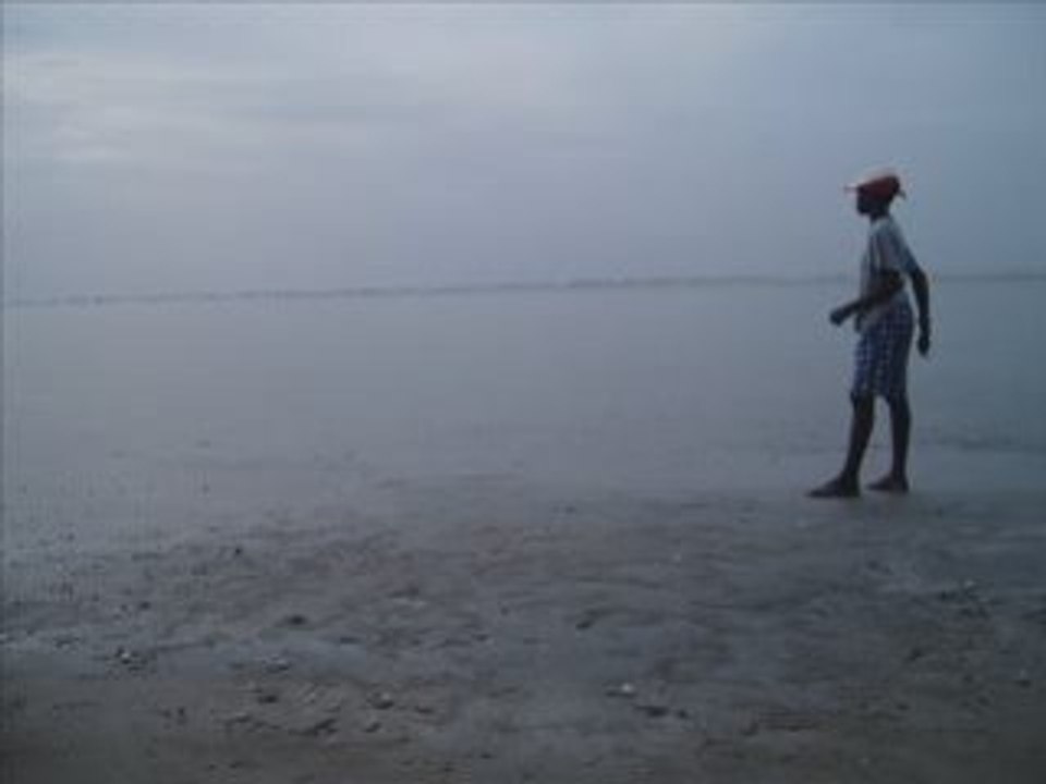 reggae / il faut la Paix / Vincé i rasgaindé nouha feet J-ko